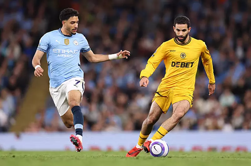 ريان نوري ينجح في الفحص الطبي استعدادًا لتوقيع عقد مع مانشستر سيتي